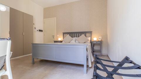 Le Stanze dei Pico - Piazza Costituente, bathroom and WiFi