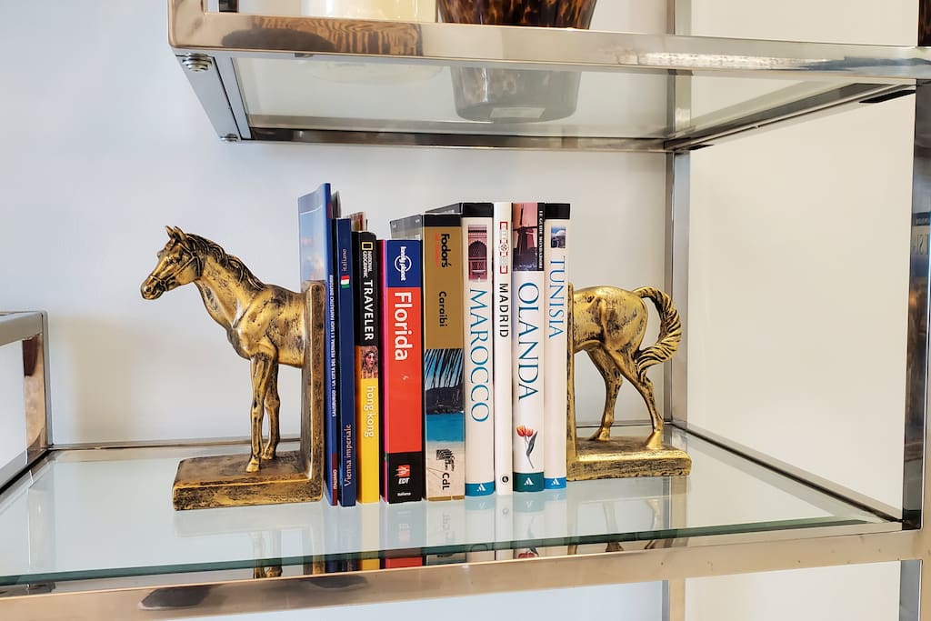 PTR-6109 · Luxury 2 BHK | Paramount Midtown