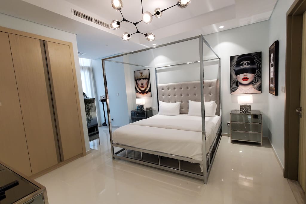 PTR-6109 · Luxury 2 BHK | Paramount Midtown