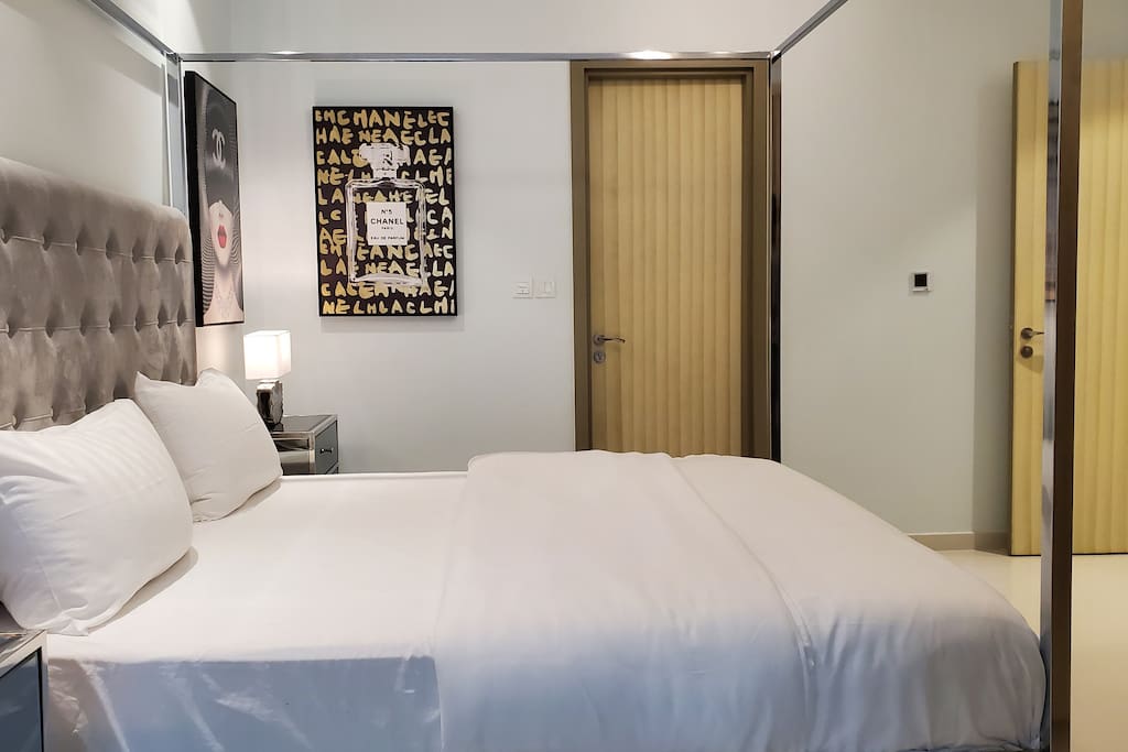 PTR-6109 · Luxury 2 BHK | Paramount Midtown