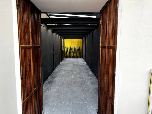 AC / WIFI / Modern lofts in Coyoacan Center gallery image 5