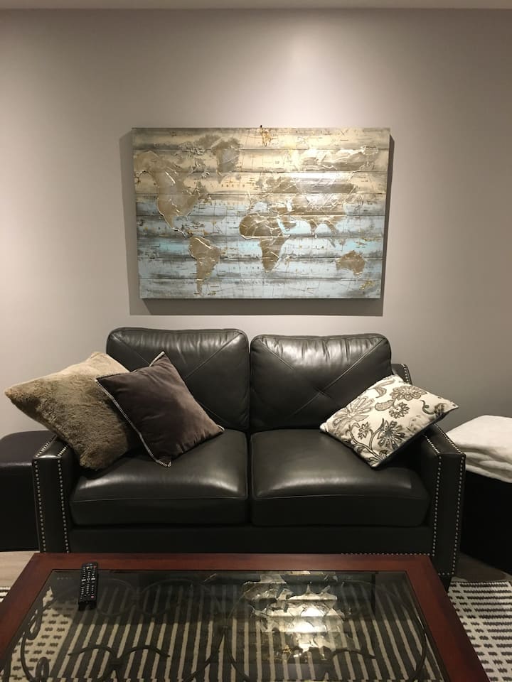 Private Garden Suite No Cleaning Fees! - North Vancouver