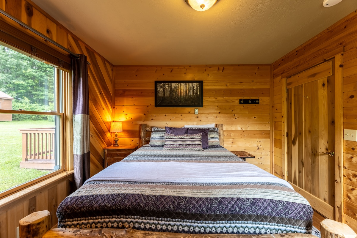 Спална соба 2 со брачен кревет (брачен кревет). 