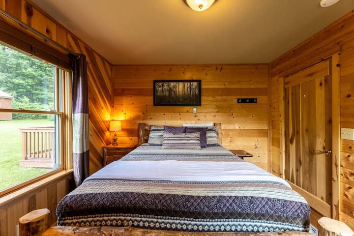 غرفة نوم 2 بسرير بحجم كبير. 