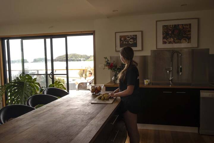 Teralina Beach House gallery image 4