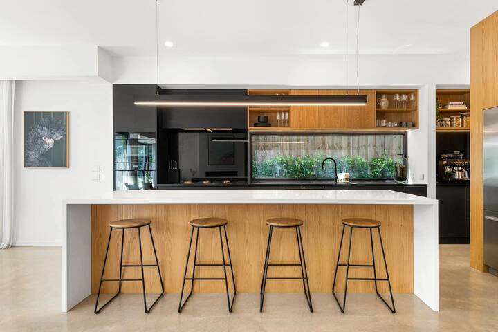 Zeally Bay Hideaway, Featuring a Heated Pool gallery image 3