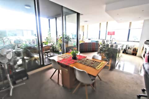 Close to Airport and 
City with Secure Parking