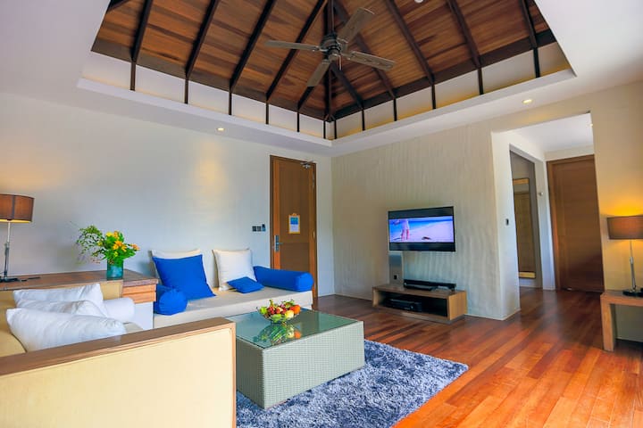 Deluxe Sunset Beach Villa With Private Pool - Maldives
