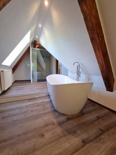 Train station dream apartment "Waldliebe"