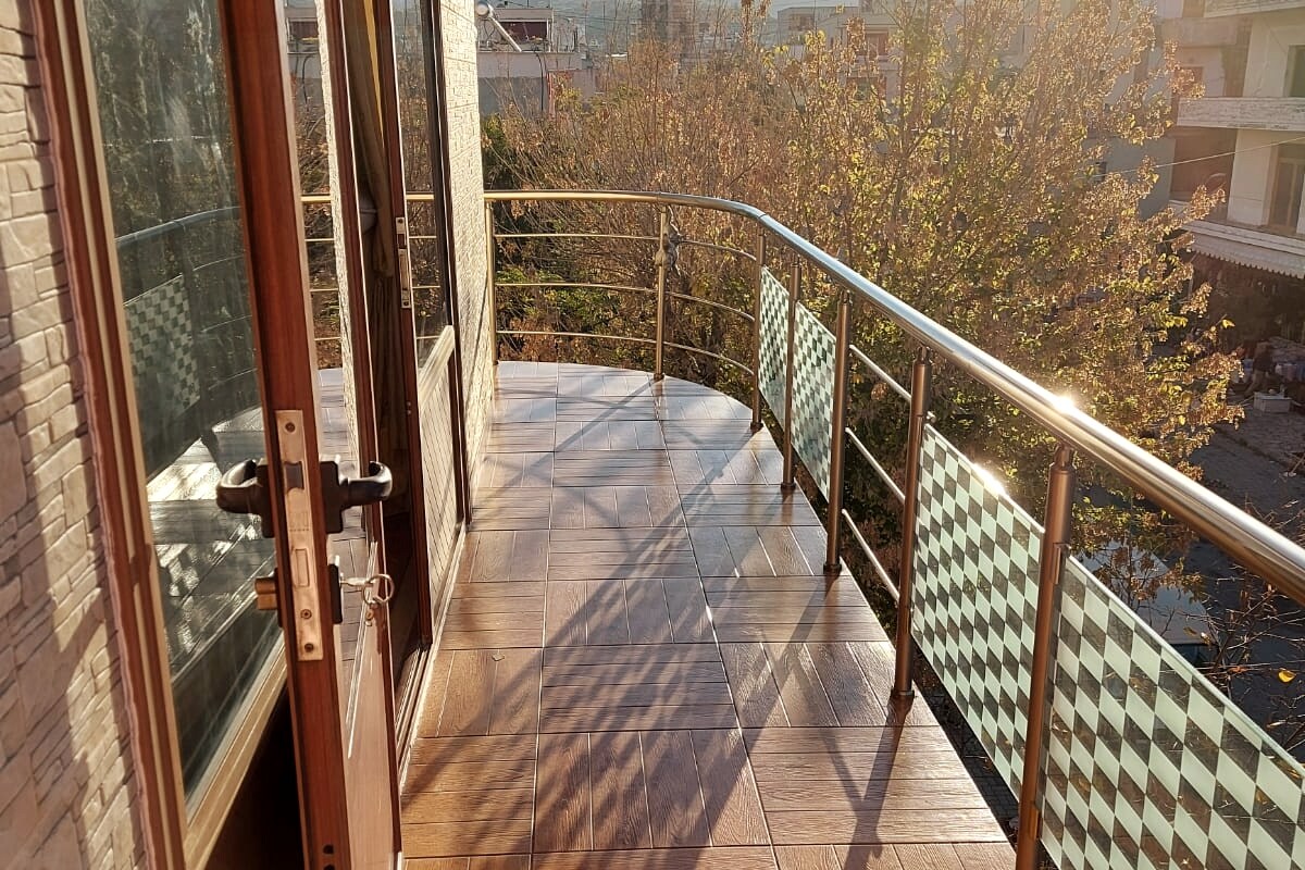 Listing 794695179737777845