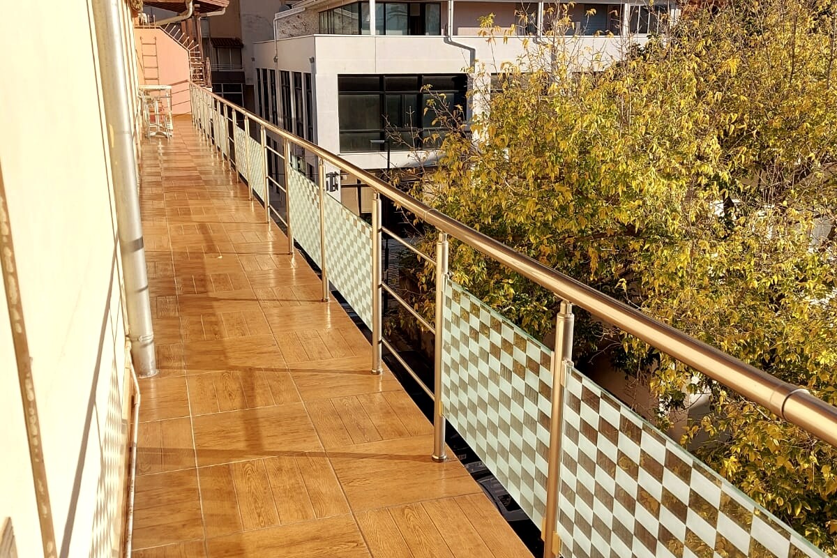 Listing 794695179737777845