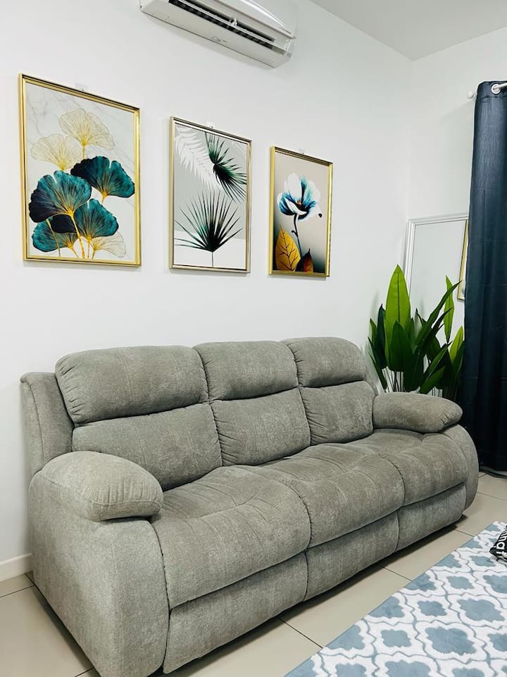 Putrajaya Home Lounge