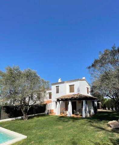 Casa amb piscina privada i molt encant gallery image 2