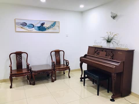 Banting GuestHome Cozy@4 Bedroom