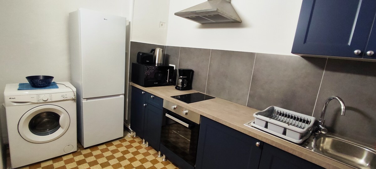 Airbnb performant: 4 bedroom apartment, Frêche, renovated à Marseille 14e Arrondissement