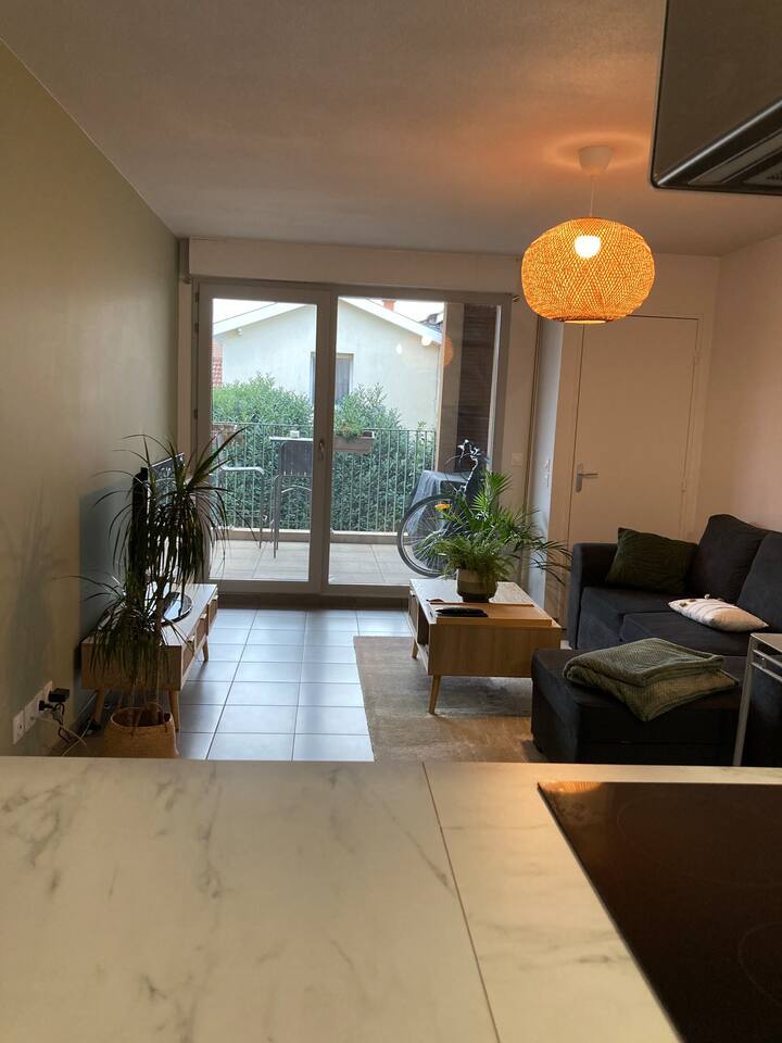 Equipped apartment near Lyon Apartments for Rent in Vénissieux