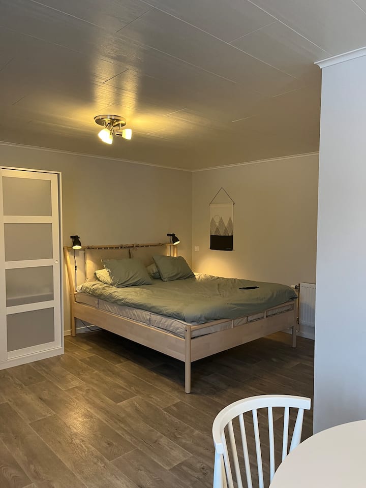 Kitanda cha watu wawili sentimita 160