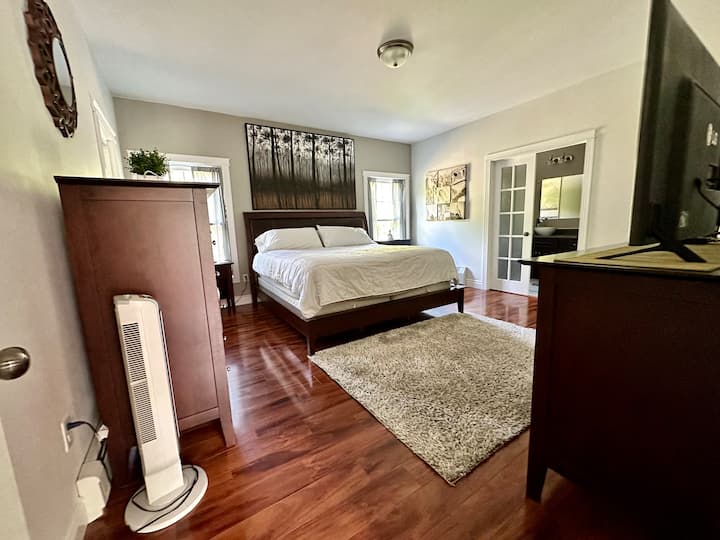 Основна спалня