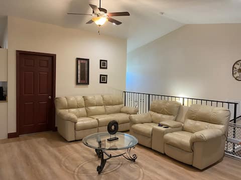 Popular Airbnb listing: 2 BR Cozi Apartment in St. Cloud