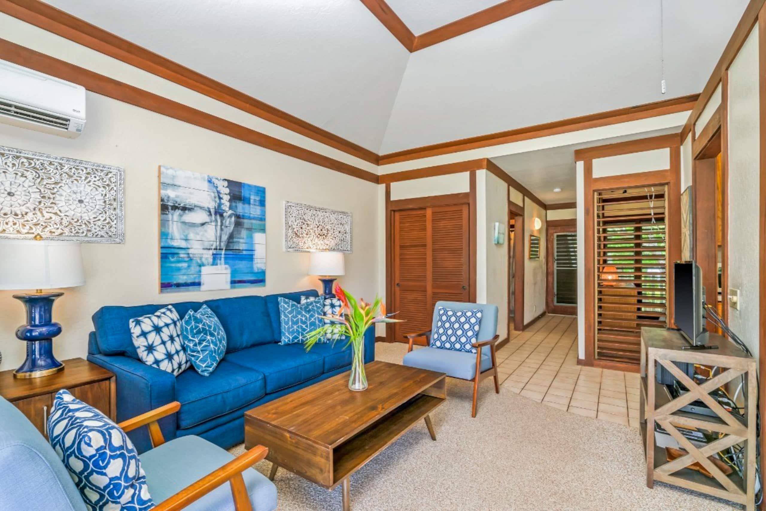 75 Yards to Poipu Beach, A/C, Pool, Beach Gear - Photo 3