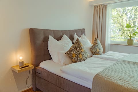 Studio apartment with parking