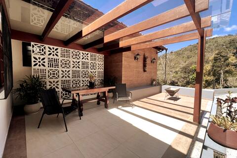 Sítio Recanto do Jacarandá (09 suites + mezzanine)