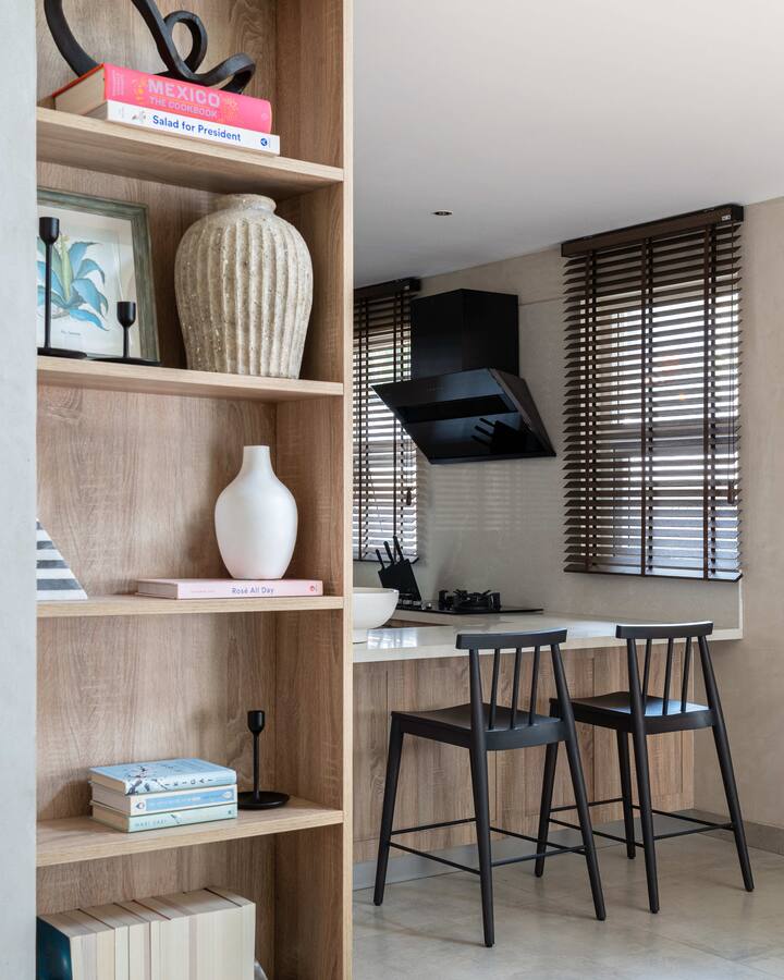 Full kitchen image 2