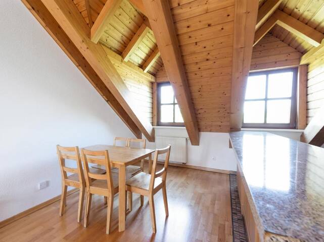 Appartement mit 2 Schlafzimmern und Balkon gallery image 3