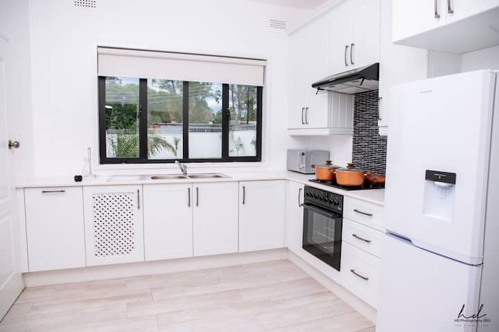 The Residence Apartment 1 - Serviced apartments for Rent in Masvingo ...