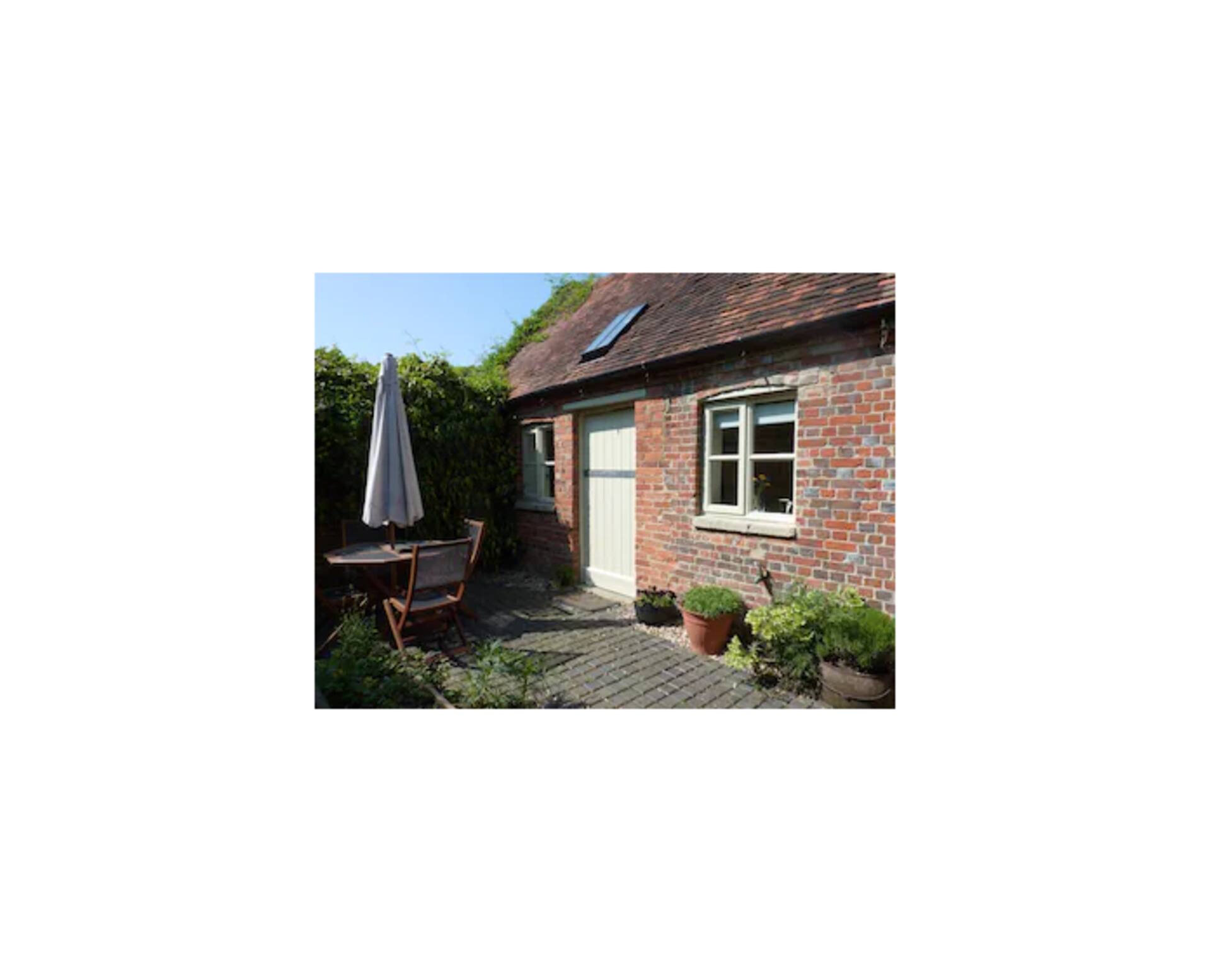 Superbly converted stables in beautiful countryside — photo 2