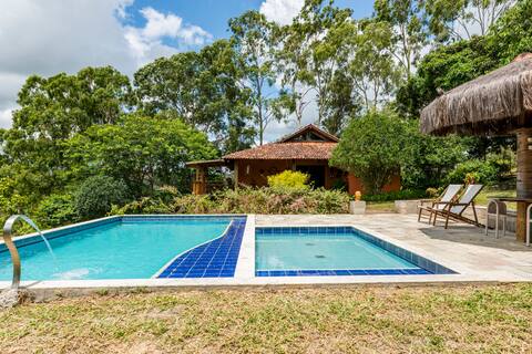 Beautiful house, hot pool and views of Chã Grande