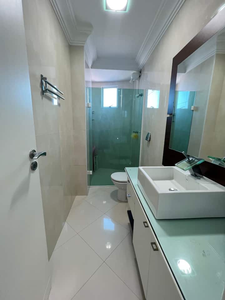 BAFU LA KIJAMII LINALOSHIRIKIWA KATI YA VYUMBA VYA KULALA 02 na 03 . 