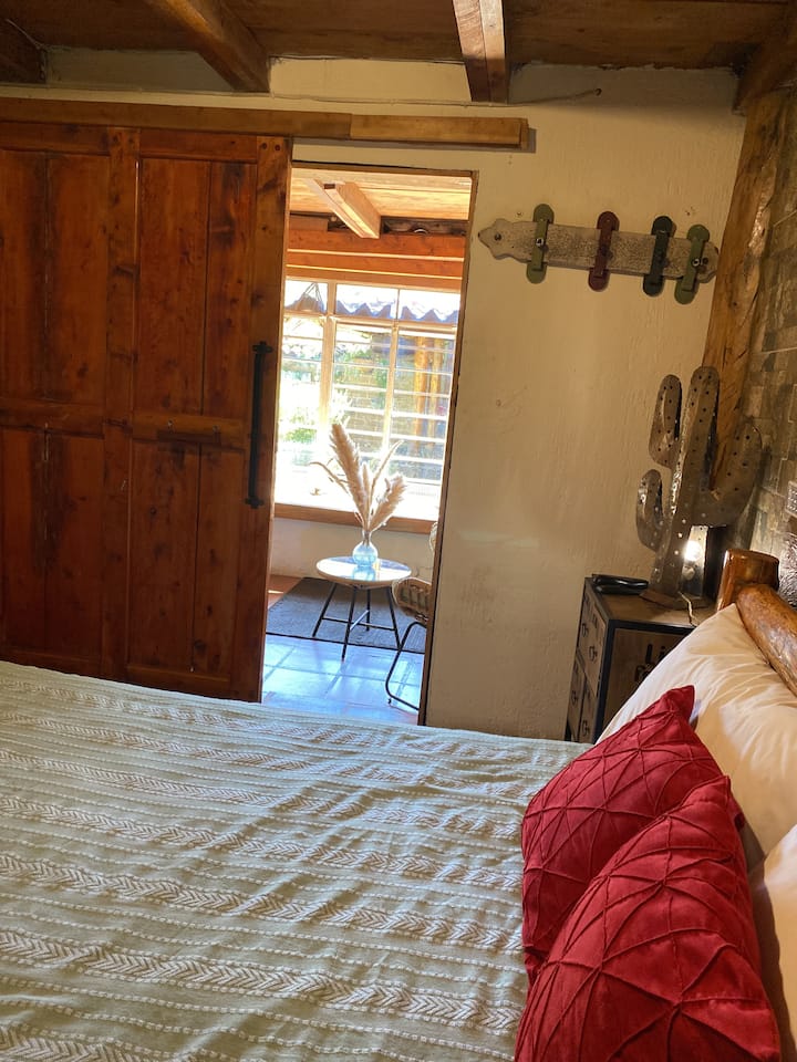 Vďaka podnebí 10, fenomenálnemu prostrediu, pobytu v našich izbách, sa budú cítiť veľmi pohodlne.