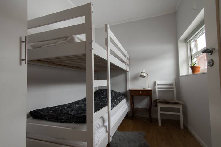 საძინებელი 2