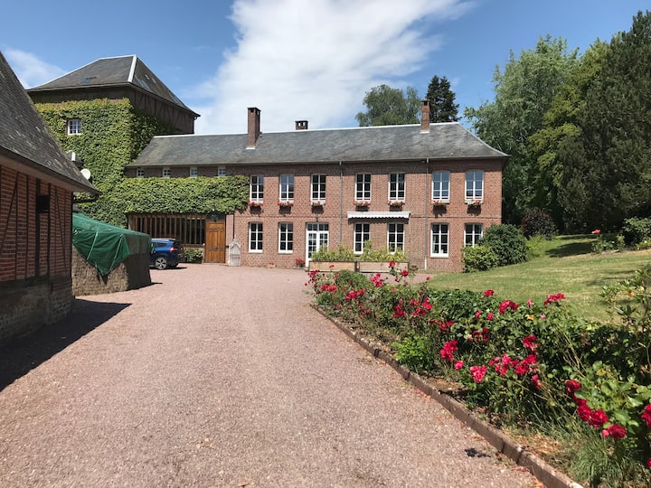 Le Petit Moulin