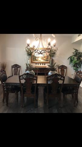 Biltmore Hideaway Villa gallery image 5