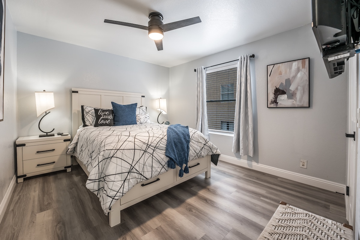 Vegas Condo