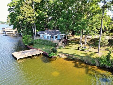 Lake Jordon Barefoot Bungalow