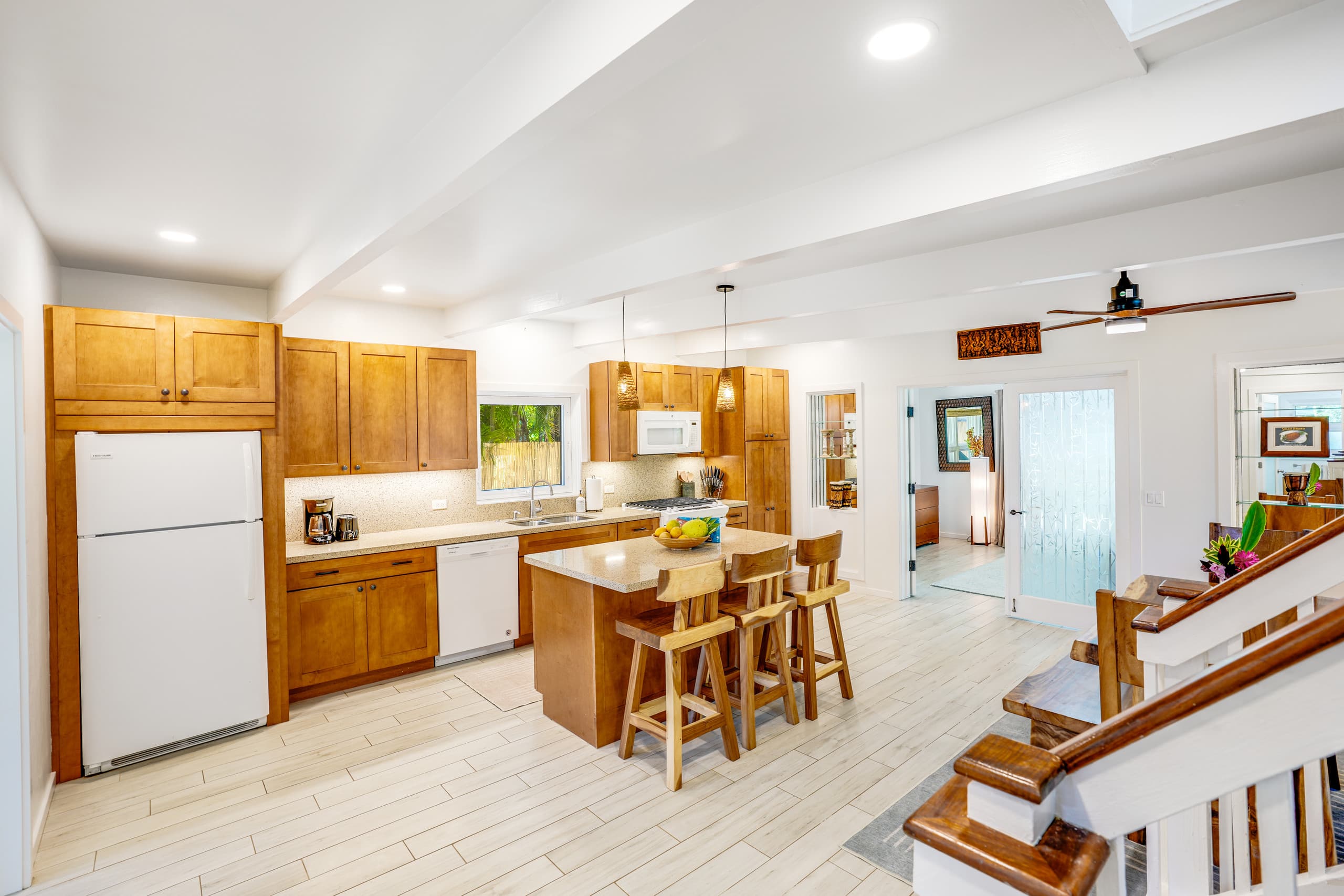 Home in Hanalei · ★4.87 · 5 bedrooms · 6 beds · 2 private baths - Image 21