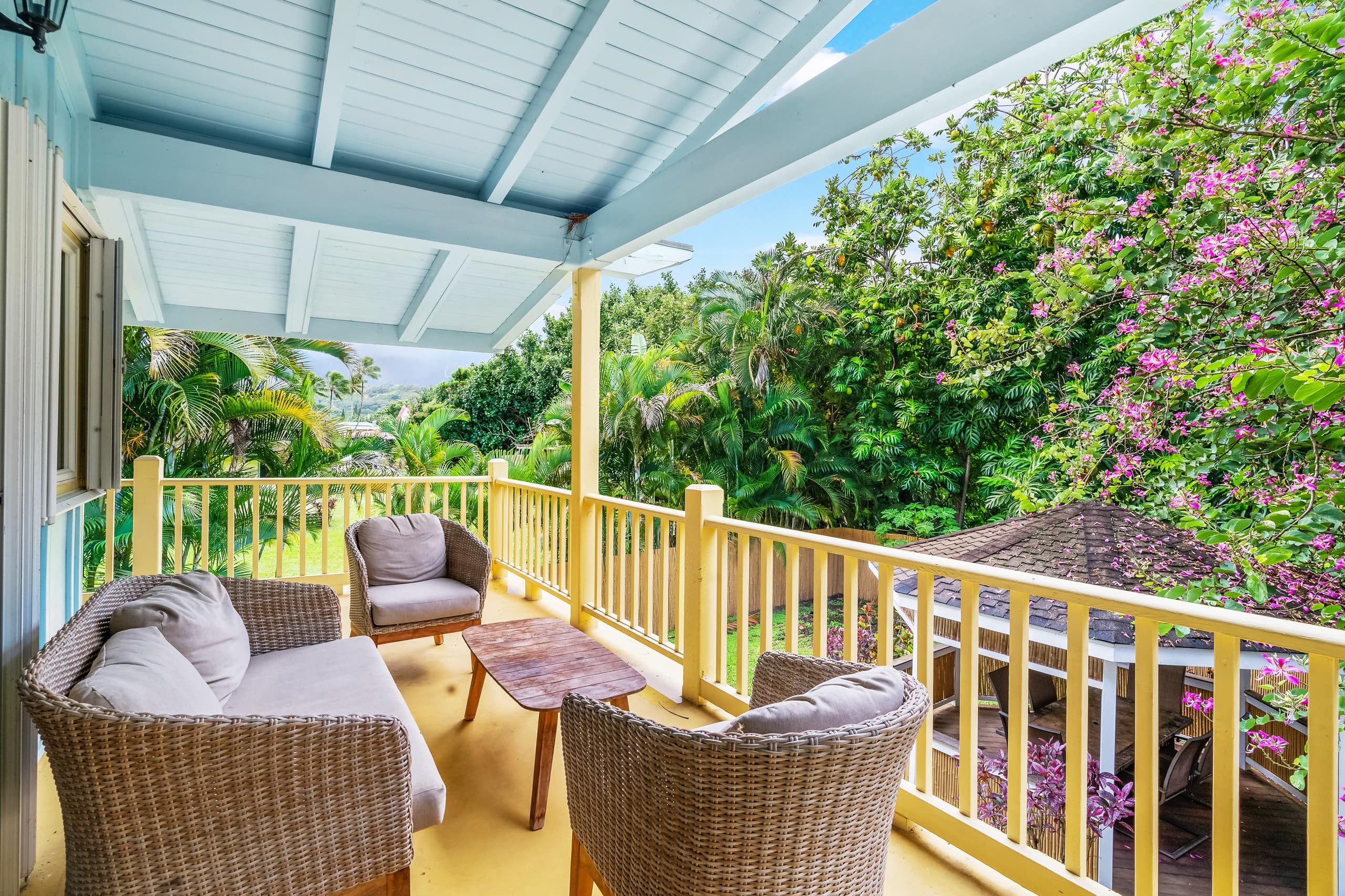 Home in Hanalei · ★4.87 · 5 bedrooms · 6 beds · 2 private baths - Image 11