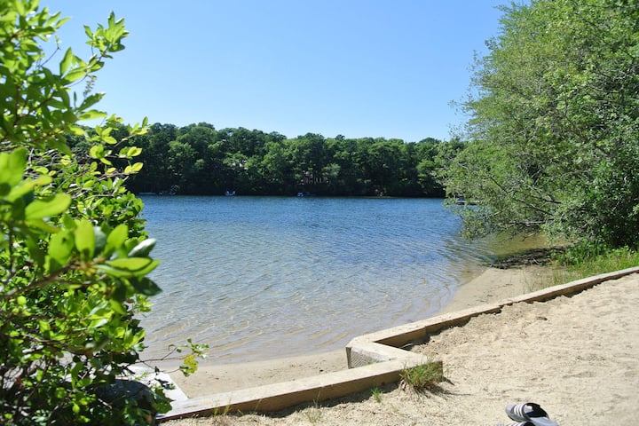 Relaxing Family New Seabury Home On Cul-de-sac - Mashpee, MA