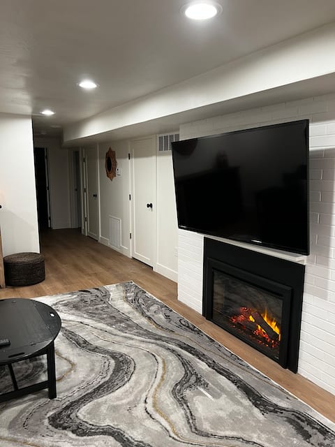 Top Airbnb: Creek Side Bungalow in Millcreek