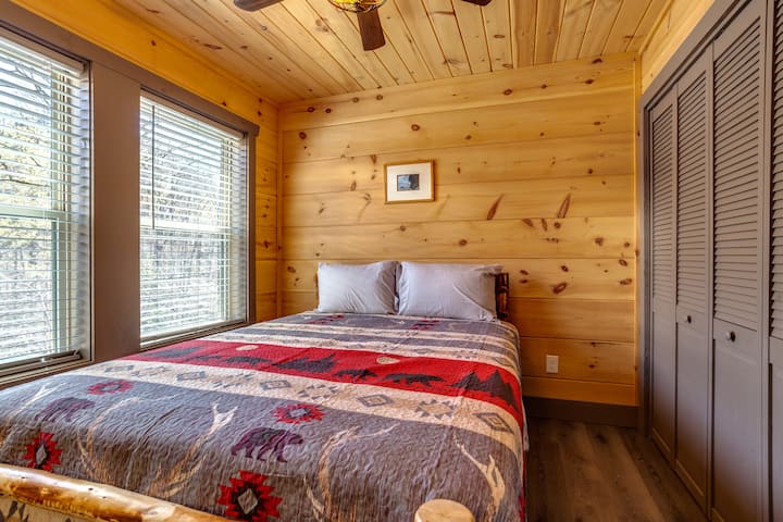 Bedroom 2, upstairs.  TV, Queen bed.  Large closet
