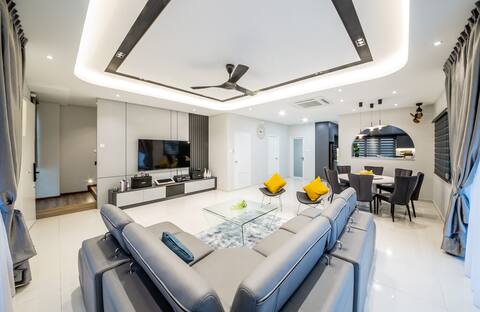 BatanKyu - Lavish 5-Star 4 BR Island Home