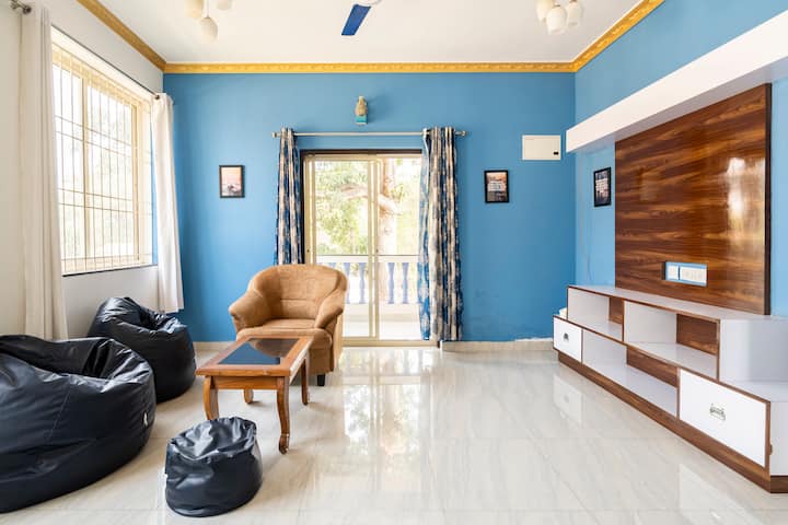 Hall 2