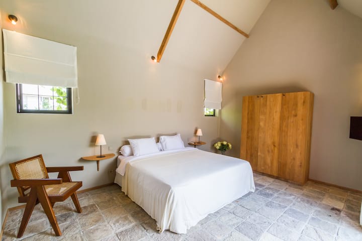 Plenty of natural light bedroom