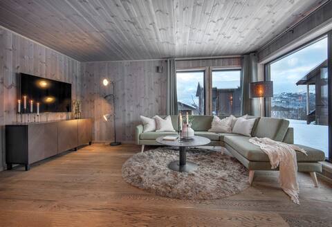 Modern Nordic Apartment with Sauna, Strandafjellet