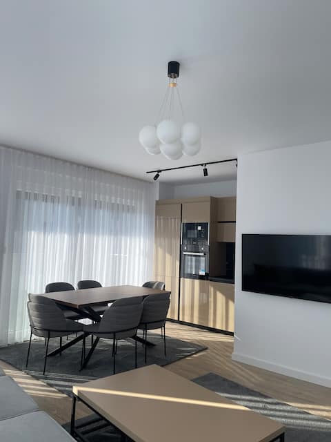 102 square meters, 3 bedroom apartment