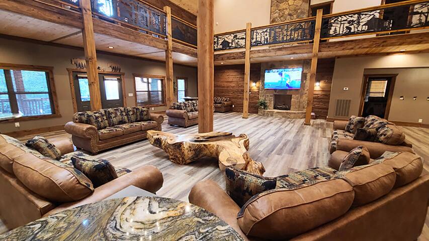 Mountain View Cabin Rentals managed Airbnb listing 1