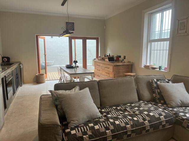 Olive Tree Entire House gallery image 4